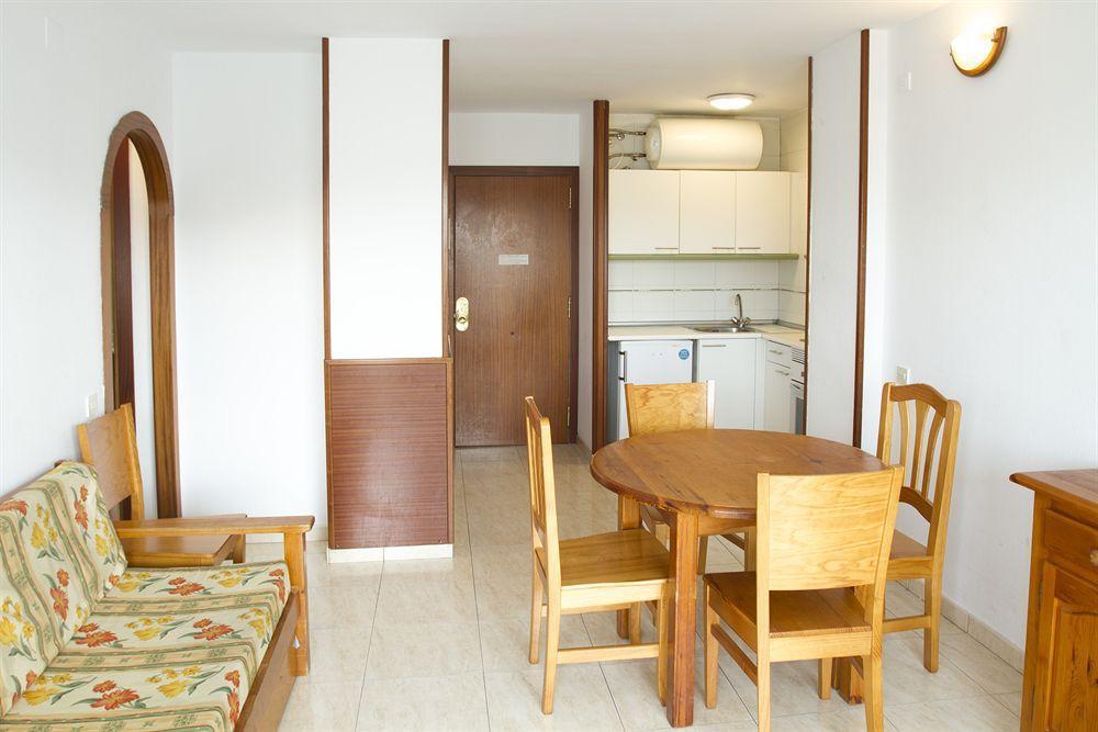 Apartamentos Arquus Center Salou Zewnętrze zdjęcie